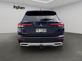 2022 Mitsubishi Outlander | XLS 2.5P/CVT | 31179 | 7