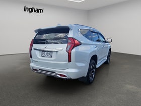 2026 Mitsubishi Pajero Sport | VRX 2.4D/4WD/8AT | 30666 | 3