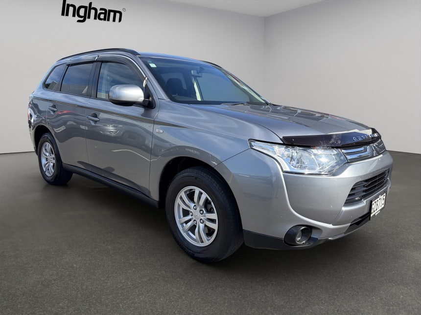 2013 Mitsubishi Outlander | 2.4P LS 4WD | 31297 | 1