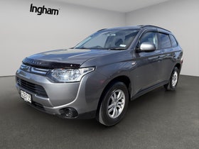 2013 Mitsubishi Outlander | 2.4P LS 4WD | 31297 | 3