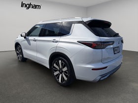 2025 Mitsubishi Outlander | VRX 2.5P/4WD/CVT | 31299 | 6