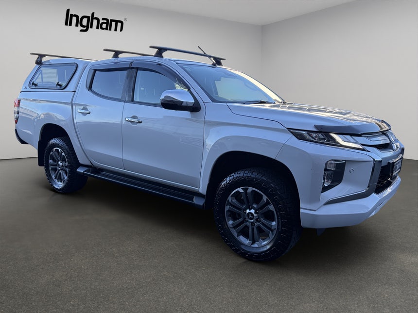 2024 Mitsubishi Triton | VRX 4WD 6AT 2.4D | 31383 | 1