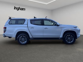 2024 Mitsubishi Triton | VRX 4WD 6AT 2.4D | 31383 | 5