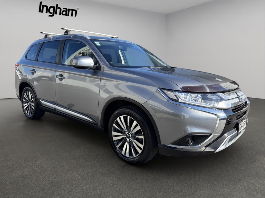 2021 Mitsubishi Outlander | LS 2.4P/CVT | 31557 | 1