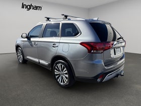 2021 Mitsubishi Outlander | LS 2.4P/CVT | 31557 | 6