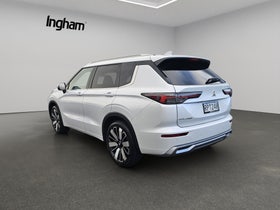 2026 Mitsubishi Outlander | VRX 2.5P/4WD/CVT | 31586 | 5