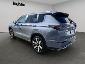 2025 Mitsubishi Outlander | XLS 2.5P/4WD/CVT | 31647 | 6