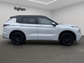 2025 Mitsubishi Outlander | VRX 2.5P/4WD/CVT | 31889 | 5