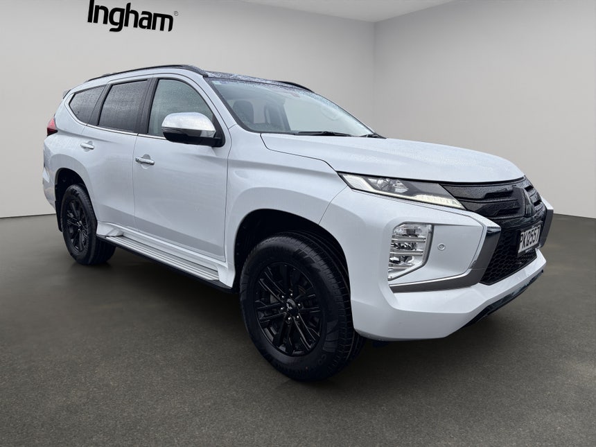 2022 Mitsubishi Pajero Sport | VRX BLACK EDITION 4WD 2.4DT | 31893 | 1