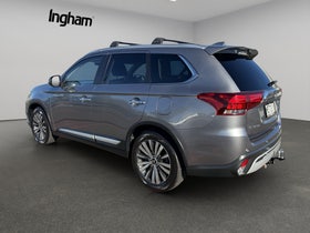 2019 Mitsubishi Outlander | VRX 2.4P/4WD/CVT | 31958 | 6