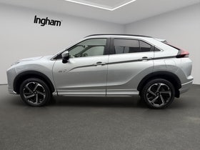 2023 Mitsubishi Eclipse Cross | VRX PHEV/4WD/AT | 32500 | 4