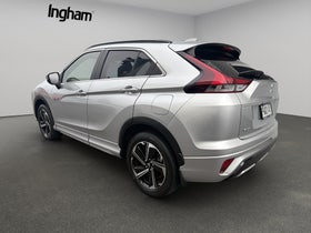 2023 Mitsubishi Eclipse Cross | VRX PHEV/4WD/AT | 32500 | 5