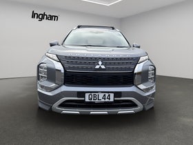 2023 Mitsubishi Outlander | VRX 2.5P/CVT 2WD | 32503 | 2