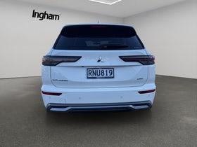 2026 Mitsubishi Outlander | VRX 2.5P/4WD/CVT | 32559 | 7