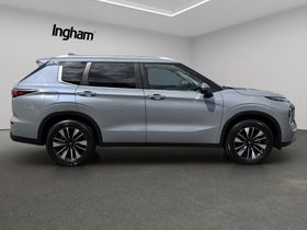 2025 Mitsubishi Outlander | LS 2.5P/CVT 2WD | 32566 | 5