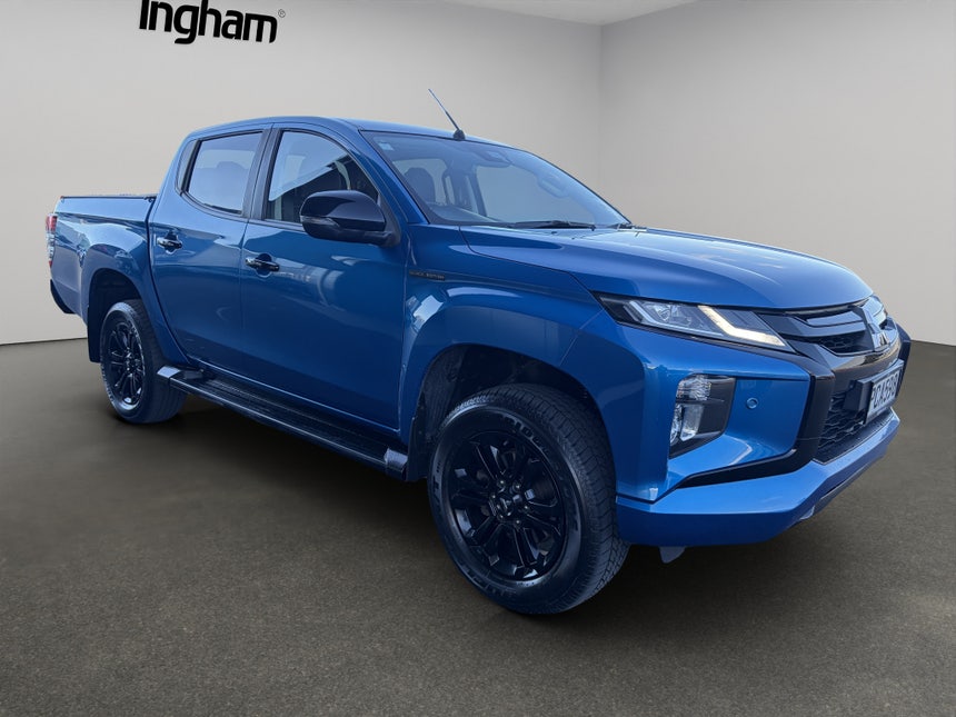 2022 Mitsubishi Triton | VRXB 2WD 2.4DT AUTO | 32822 | 1
