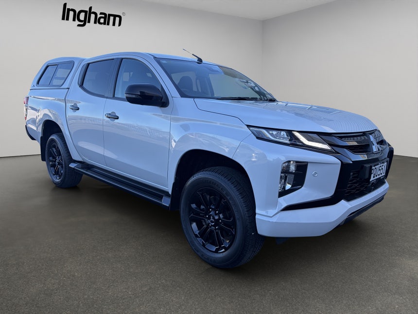 2023 Mitsubishi Triton | GSR 4WD 2.4DT AUTO | 32824 | 1