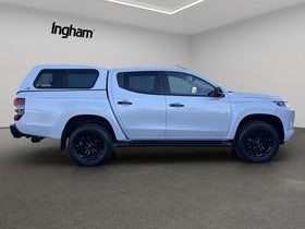 2023 Mitsubishi Triton | GSR 4WD 2.4DT AUTO | 32824 | 4