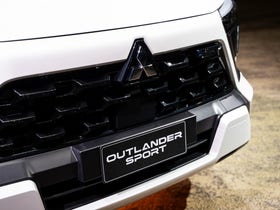 2026 Mitsubishi Outlander | Sport HEV XLS | 33577 | 5
