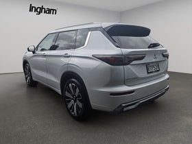 2026 Mitsubishi Outlander | VRX 2.5P/4WD/CVT | 33730 | 5