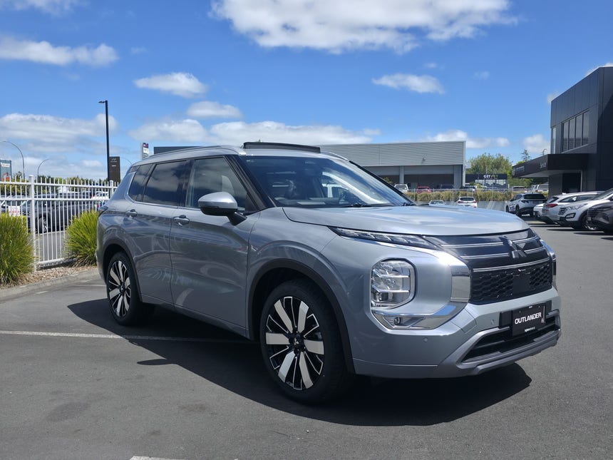 2026 Mitsubishi Outlander | VRX 4WD | 33762 | 1