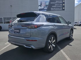 2026 Mitsubishi Outlander | VRX 4WD | 33762 | 4