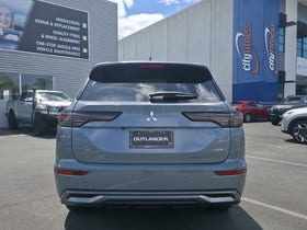 2026 Mitsubishi Outlander | VRX 4WD | 33762 | 5