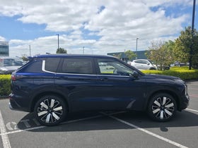 2026 Mitsubishi Outlander | VRX 2.5P/CVT | 33774 | 2