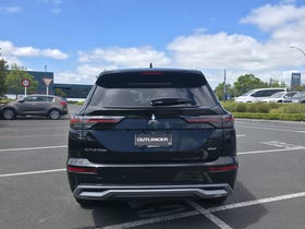 2026 Mitsubishi Outlander | VRX 2.5P/CVT | 33780 | 5