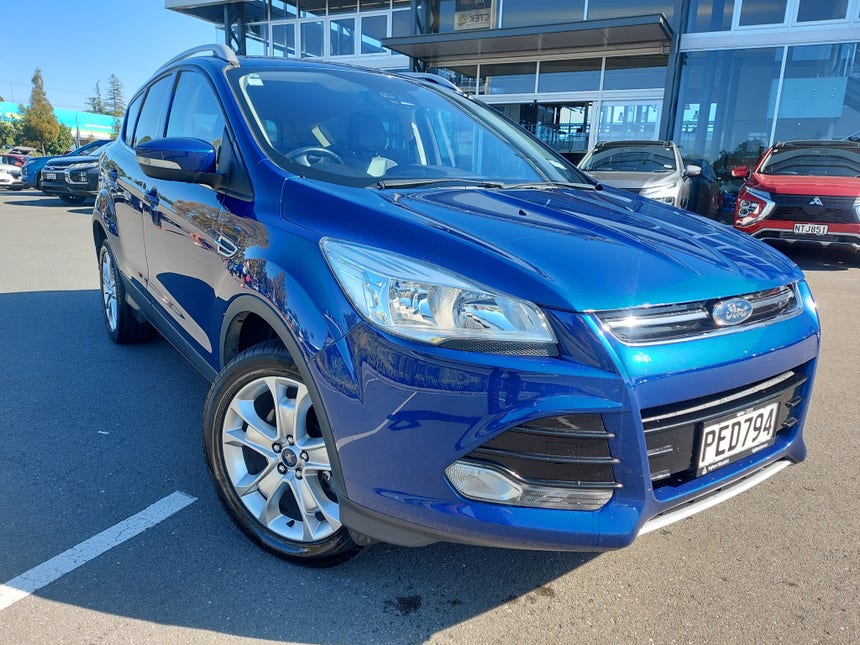 2017 Ford Kuga | TREND AWD PETROL 2.0 | 17829 | 1