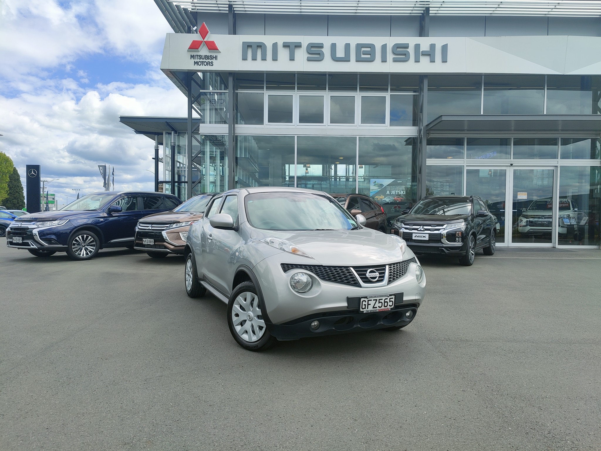 Nissan Juke 2012 1.6 ST CVT