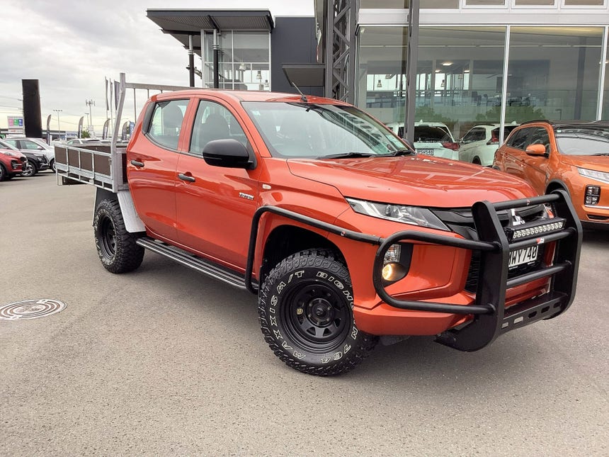 2020 Mitsubishi Triton | GLX Double Cab Flatdeck, 4WD 6speed Automatic | 20132 | 1