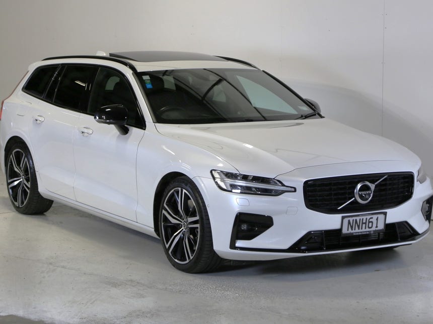 2021 Volvo V60 | NZ New R-DESIGN T5 Panoroof | 24073 | 1
