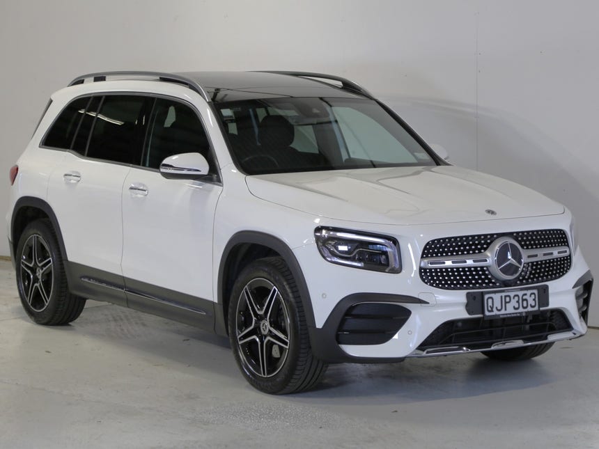 2023 Mercedes-Benz GLB 200 | NZ New AMG Line 7 seats MBUX | 24344 | 1