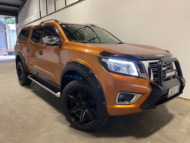 2018 Nissan Navara | ST-X 2.3D 4WD 7AUT0 leather | 18574 | 1