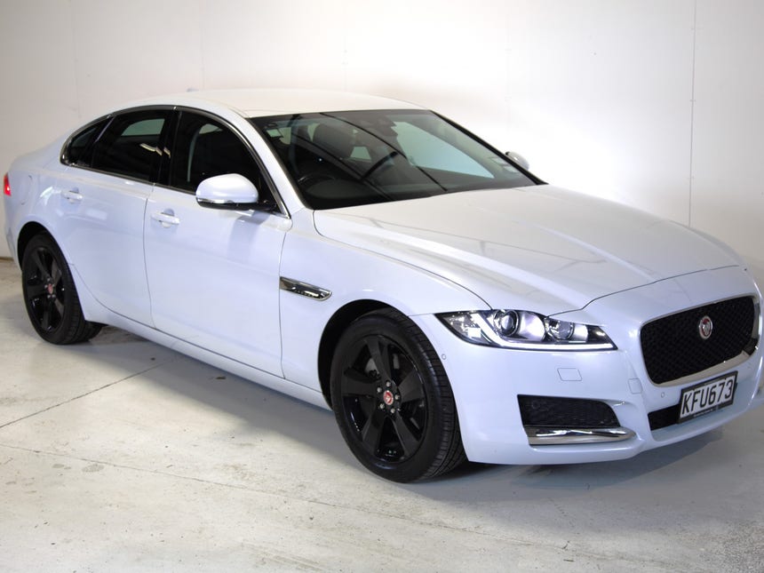 2016 Jaguar XF | 20D PRESTIGE,NZ New,GPS | 22195 | 1