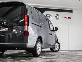 2025 Hyundai STARIA LOAD | 2.2DT/8AT | 27906 | 7
