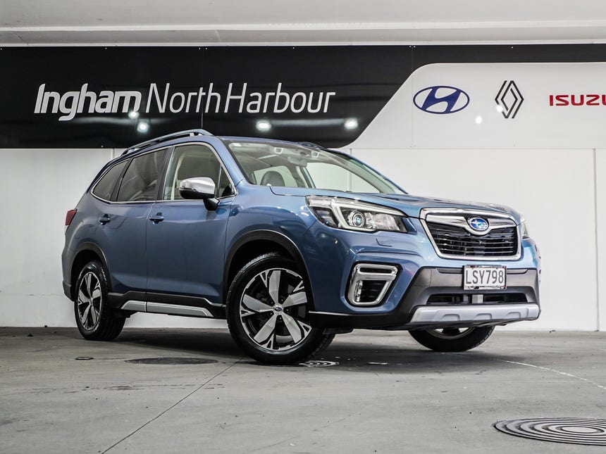 2018 Subaru Forester | PREMIUM 2.5P/4WD | 28084 | 1