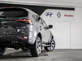 2025 Isuzu MU-X | 3.0D LS-T 4WD 7-SEATER | 28186 | 7