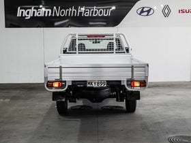 2019 Nissan Navara | RX 2.3D/4WD/6MT | 29038 | 6