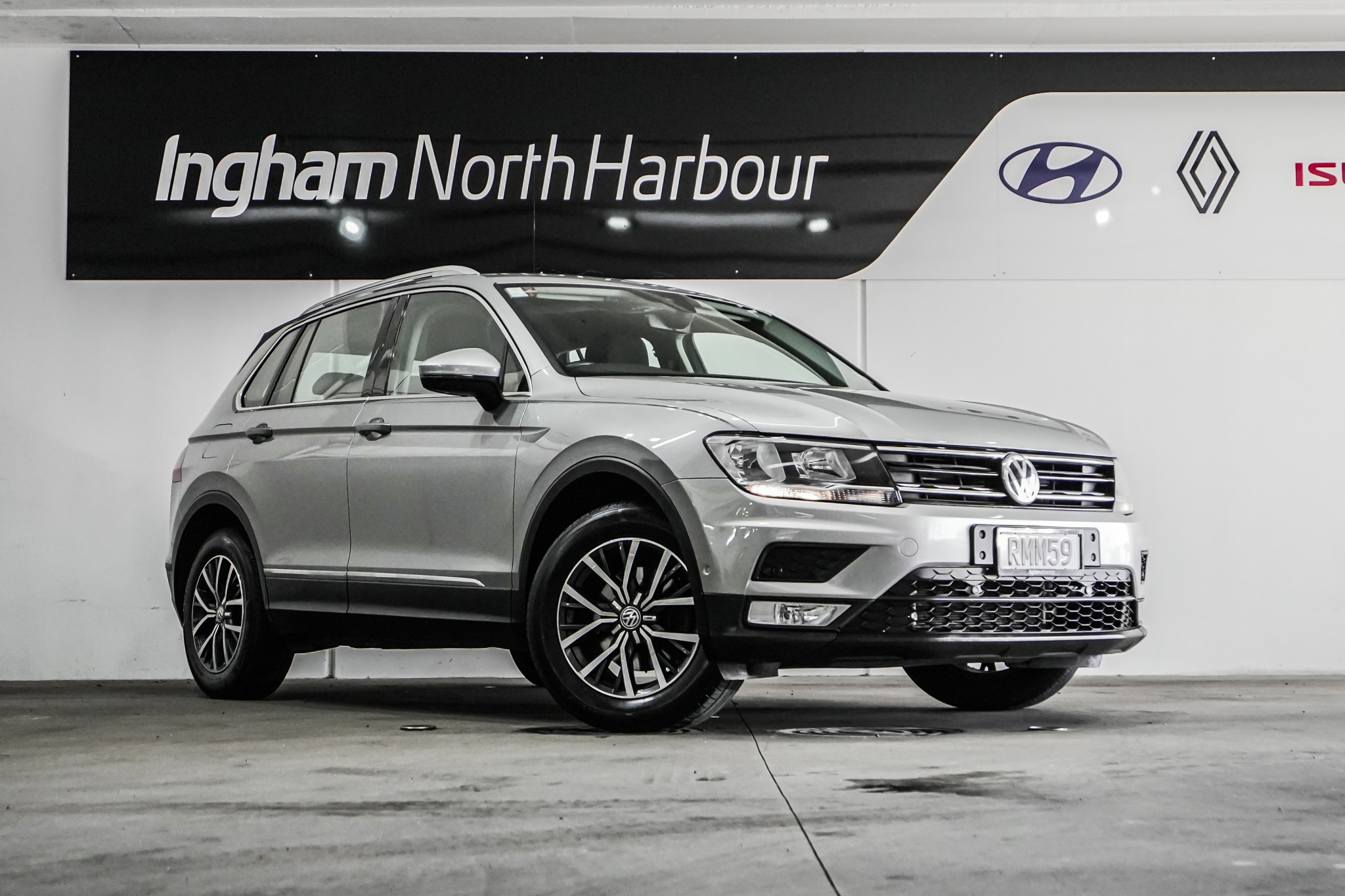 Volkswagen Tiguan 2017 | TSI COMFORTLINE 2WD