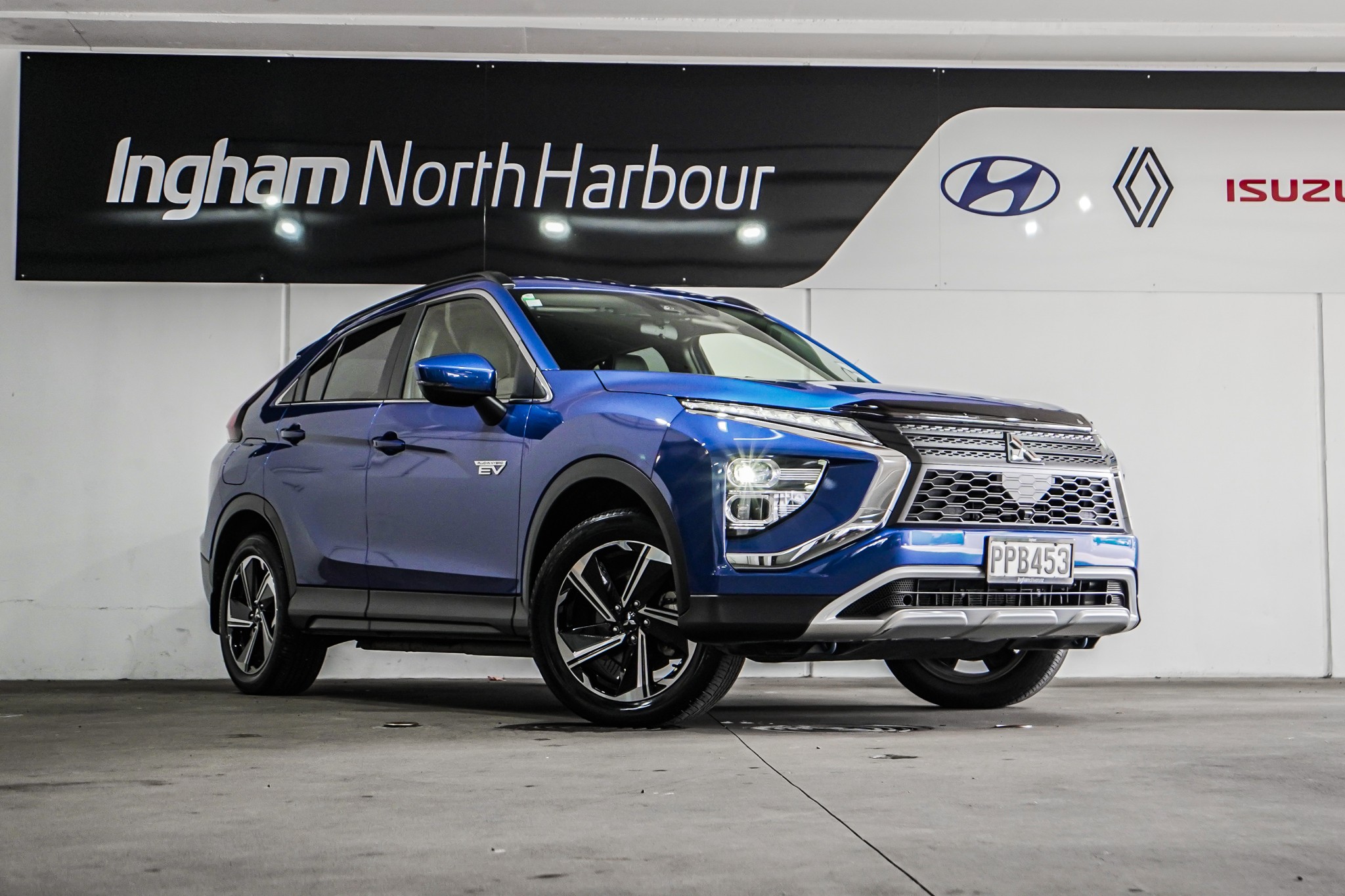 Mitsubishi Eclipse Cross 2022 | XLS PHEV/4WD/AT