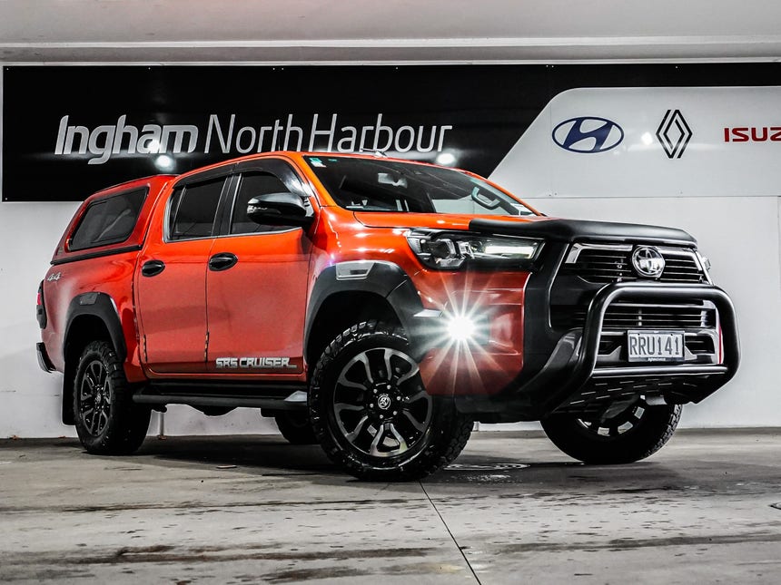 2021 Toyota Hilux | SR5 CRUISER TD DC 2.8D 4WD | 30828 | 1