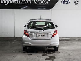 2015 Toyota Yaris | GX 1.3P 4AT 5DR | 30898 | 7