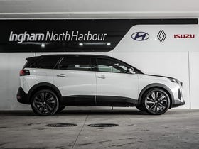 2024 Peugeot 5008 | GT 1.6 8AT 7-SEATER | 31474 | 2