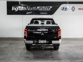 2023 Mitsubishi Triton | DC GLXR 6AT 2.4D/4WD | 32007 | 7