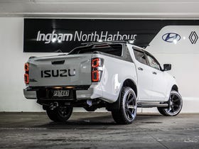 2022 Isuzu D-MAX | LS DOUBLE CAB 4WD 3.0D | 32438 | 3