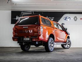 2021 Isuzu D-MAX | LS DOUBLE CAB 4WD 3.0D | 32586 | 3
