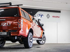 2021 Isuzu D-MAX | LS DOUBLE CAB 4WD 3.0D | 32586 | 5