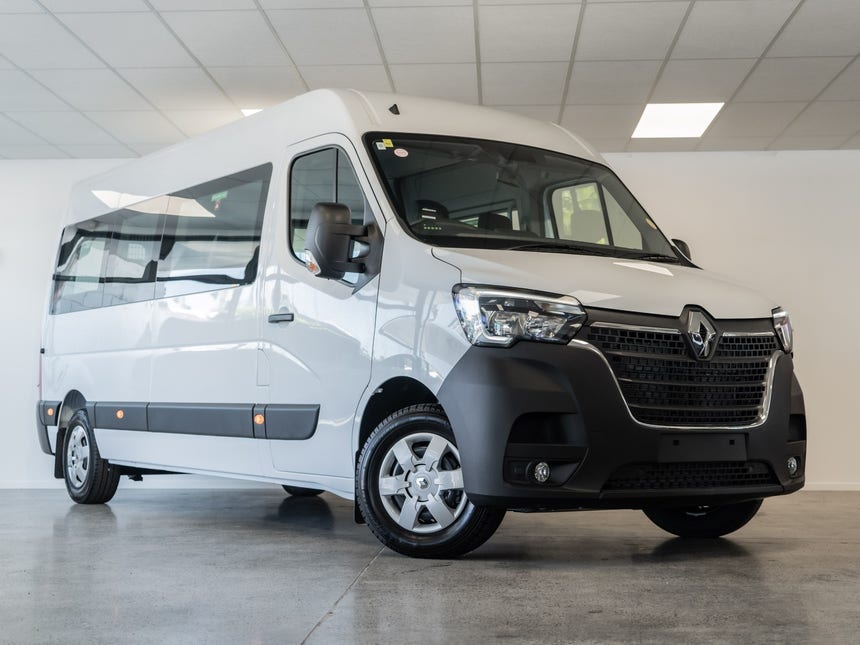 2026 Renault Master | MINIBUS 2.3DT 12-SEATER | 32610 | 1